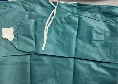 Wasserdichtes steriles schützendes Wegwerfkleid SMSs für Patienten-lange Ärmel